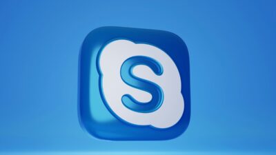 Tak Lagi Kompetitif, Microsoft Akan Tutup Skype Tahun Depan