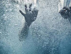 Terseret Ombak di Pantai Carita, Pria 54 Tahun Asal Bogor Belum Ditemukan