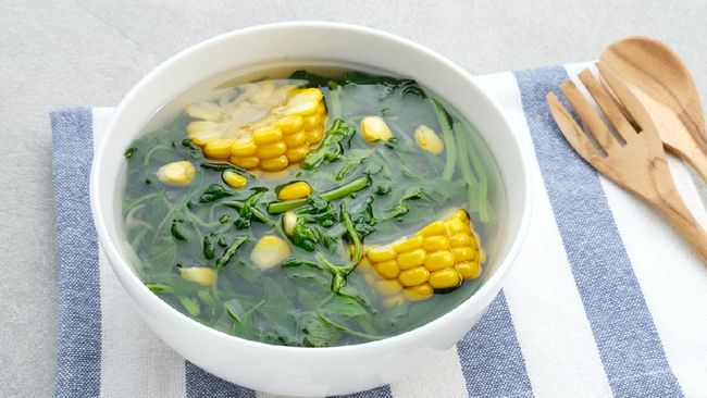 Bayam jadi salah satu makanan yang bagus untuk otak.