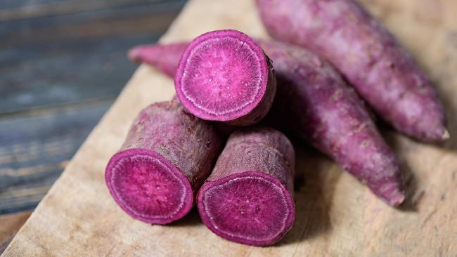 Pada dasarnya, ubi ungu dan ubi kuning sama-sama bisa membantu proses penurunan berat badan.