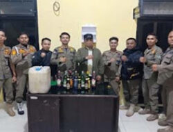 Satpol PP Tegur Pemilik Kafe yang Diduga Jual Alkohol dan Hiburan Malam