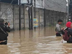 10.000 KK Terdampak Banjir Bekasi, Posko Pengungsian Disiapkan