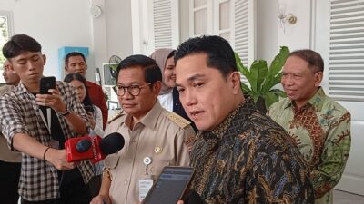 Ketum PSSI, Erick Thohir temu Gubernur DKI Jakarta, Pramono Anung.