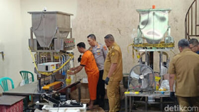 Pengemasan Ulang Minyak Goreng Tak Sesuai Standar Digerebek di Bogor