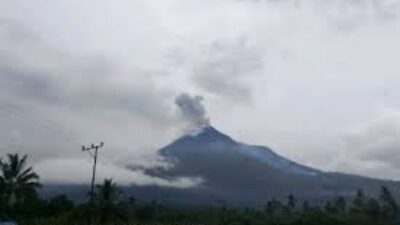 Gunung Lewotobi Kembali Erupsi