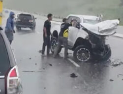Kecelakaan di Tol Cisumdawu, Netizen Soroti Alat Pemecah Kaca
