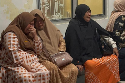 Tiga Polisi Tewas Ditembak Saat Gerebek