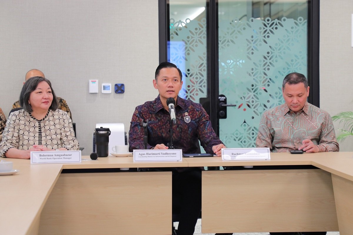 Menko AHY Bahas Pengelolaan Sampah.