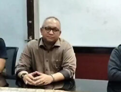 Terciduk Bersama Rekan ASN, Camat Padang Selatan Dicopot dari Jabatan