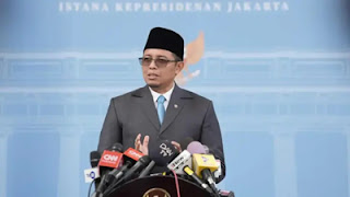 Hasan Nasbi mundur dari jabatannya sebagai Kepala Kantor Komunikasi Kepresidenan.