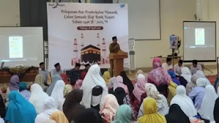 Pelepasan calon jemaah haji Bank Nagari.