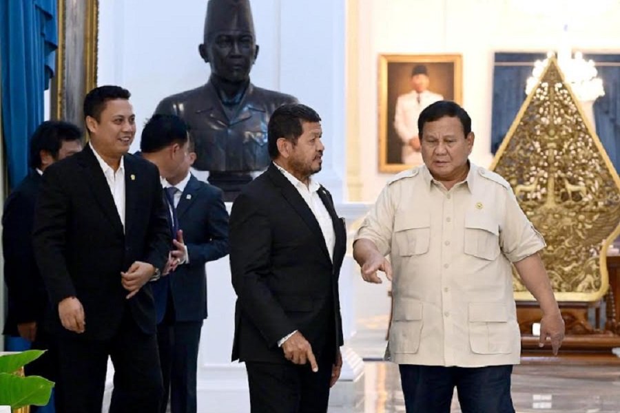 Bahas Infrastruktur, Prabowo Minta Truk Obesitas Diberantas.