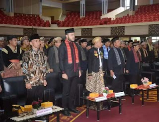 Wako Padang Fadly Amran menghadiri Silaturahmi Niniak Mamak se-Sumatera Barat.