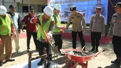 Peletakan batu pertama pembangunan SPPG Polda Sumbar.