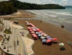 Peningkatan Kunjungan dan Pendapatan Pantai Air Manis Selama Libur Lebaran