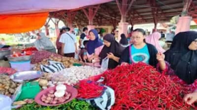 Dinas Perdagangan Agam Pastikan Harga Pasar Terkendali Usai Lebaran