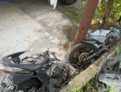 Pengendara Sepeda Motor Tertabrak Kereta Api, Alami Luka Serius di Pariaman