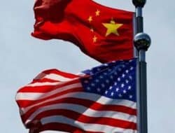 Perang Tarif, China Balas dengan Kenaikan Tarif 50 Persen
