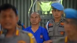 Pelaku penembakan polisi di Solsel saat akan disidang