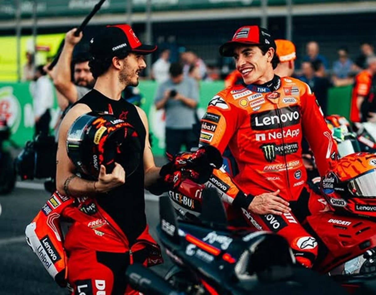 Francesco Bagnaia dan Marc Marquez setim di MotoGP 2025.