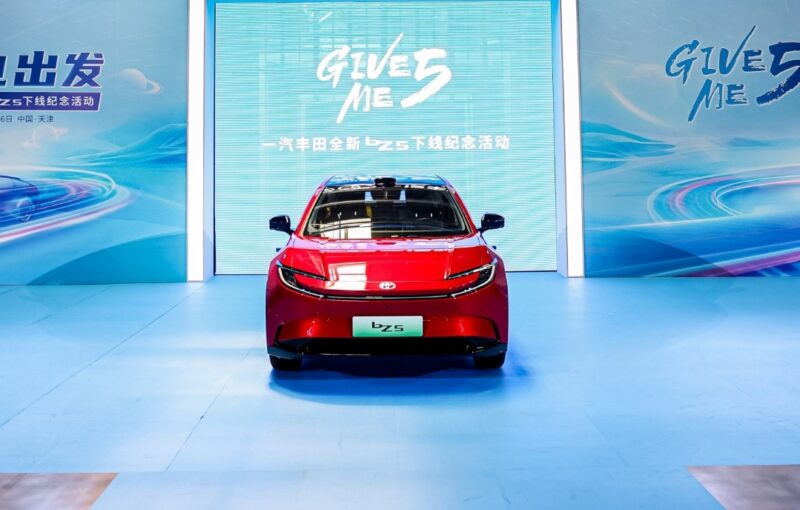 Toyota Luncurkan Mobil Listrik Murah Rp200 Jutaan, Pakai Baterai BYD.