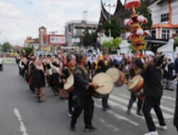 Atraksi Spektakuler Kota Pariaman Jadi Sorotan di Muskomwil I APEKSI