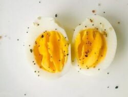 Telur Rebus Bukan Sekadar Sarapan Biasa, Ini Khasiatnya Jika Rutin Dimakan