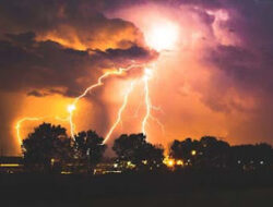 Badai dan Gelombang Panas Tewaskan 14 Orang di Pakistan