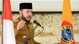 Wali Kota Padang, Fadly Amran.