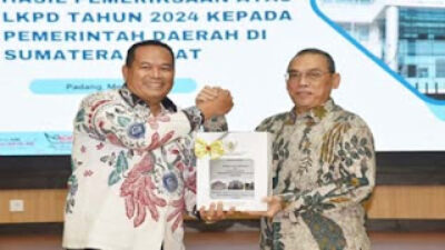Pemko Pariaman menerima Opini WTP dari BPK RI.