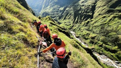 Tragedi di Rinjani, Pendaki Asal Malaysia Tewas Jatuh ke Jurang 80 Meter