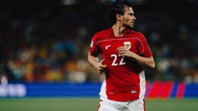 Nathan Tjoe-A-On resmi dipertahankan Swansea City untuk musim 2025-2026.