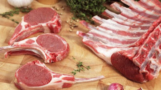 Olahan daging kambing biasanya mendominasi hidangan Iduladha. Apa benar kandungan protein daging kambing lebih tinggi?