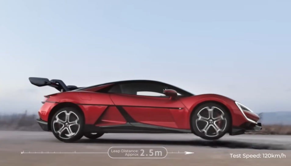 Raksasa otomotif asal China, BYD akan membawa mobil bisa loncat dan menari, Yangwang U9 dalam pameran GIIAS 2025.