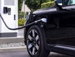 Mitos Rontok, Ini Bukti Baterai Mobil Listrik Tak Semahal yang Dibayangkan