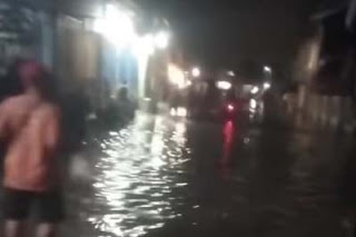 Banjir rob terjadi di Penjaringan, Jakarta Utara