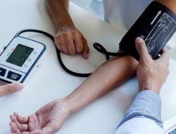 Tekanan Darah Tinggi? Coba Rutin Makan Buah Ini untuk Efek Positif
