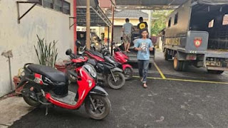 Barang bukti motor yang diamankan dari ASN di Padang Panjang.