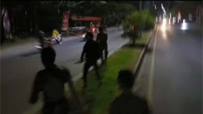 Aksi tawuran nyaris pecah di kawasan By Pass, Kecamatan Kuranji Padang.