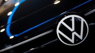 Strategi Hemat Biaya, VW Sudah Lepas 20 Ribu Karyawan Secara Sukarela