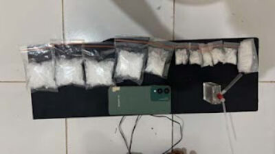 Barang bukti sabu yang diamankan dari seorang bandar di kawasan Pampangan, Kota Padang.