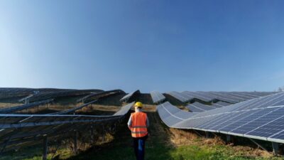 Tarik Investor, RI Bangun PLTS di KEK Sei Mangkei.