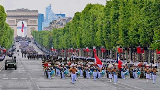 Kontingen Patriot Indonesia II berpartisipasi pada parade Bastille Day 2025 yang dihadiri Presiden Prabowo di jalan Champs-Elysees, Paris, Prancis.
