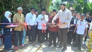 Wako Fadly Amran resmikan jembatan Pasa Lalang, Kecamatan Kuranji.