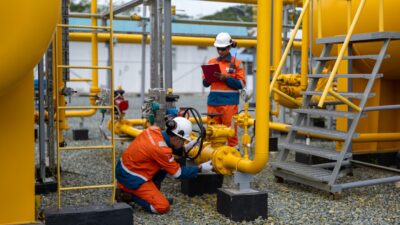 MoU PLN EPI–Pelindo Multi Terminal Dorong Efisiensi Energi dan Logistik