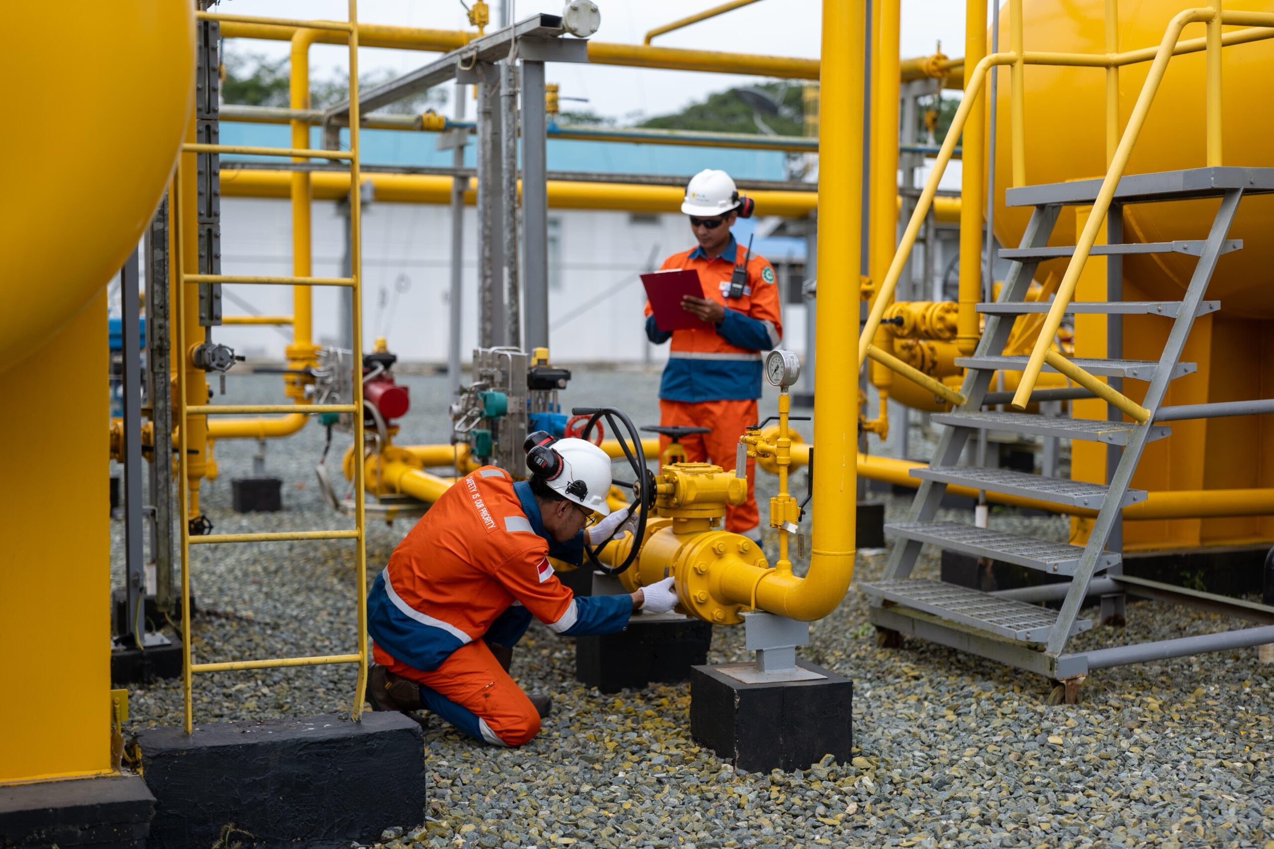 Kembangkan Infrastruktur, Gas dan BBM di RI Tak Lagi Tersendat.