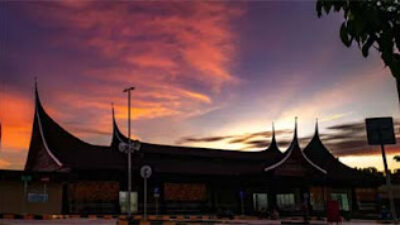 HKI Selesaikan Rest Area Ikonik di Tol Padang-Sicincin, Fasilitas Lengkap dan Ramah UMKM