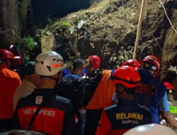 Gali Fondasi, Pekerja Tertimbun Tanah