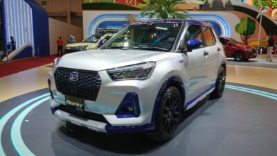 Daihatsu Rocky Hybrid dipamerkan pada GIIAS 2024.
