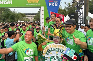 Ketum PKB Muhaimin Iskandar melepas ribuan peserta PKB Run Fest 5K 2025.